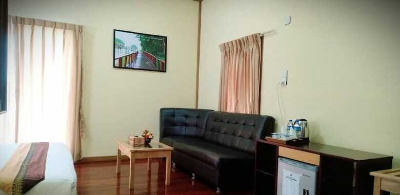 Hotel Moe Yun Gyi Wetlands Resort