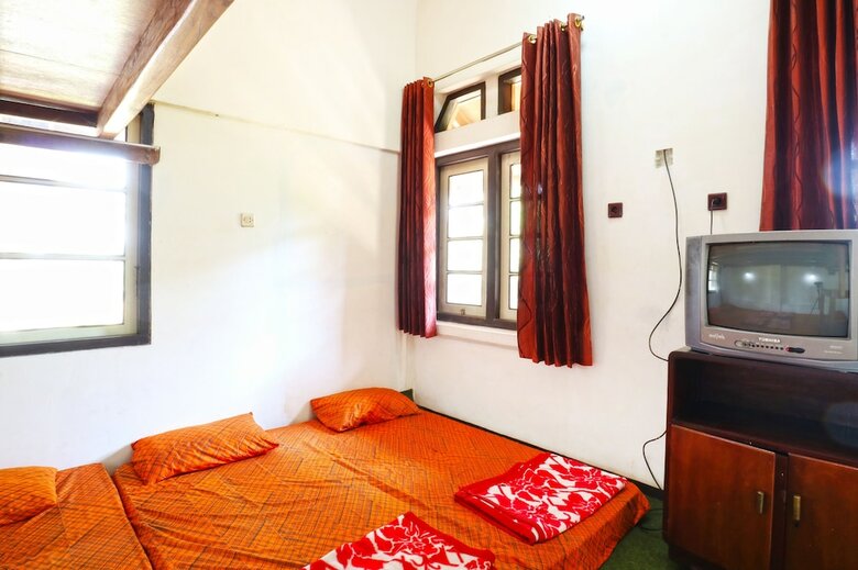 Hotel Pondok Buah Sinuan