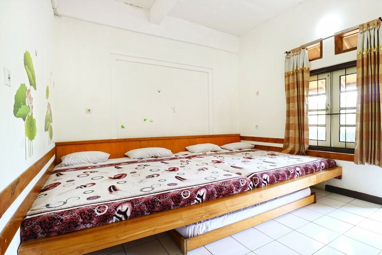 Hotel Pondok Buah Sinuan