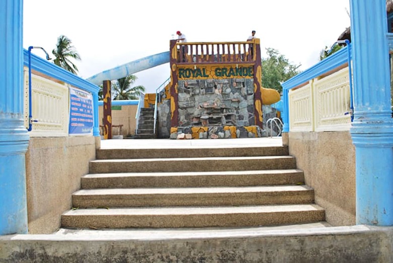 Hotel Royal Grande Beach Resort