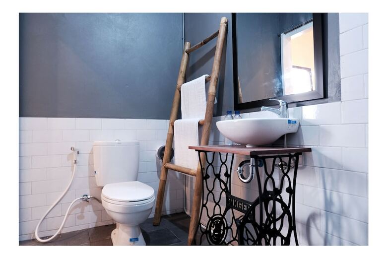 Bed & Breakfast Hinggil Homestay