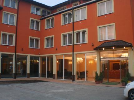 Hotel Daisy Superior