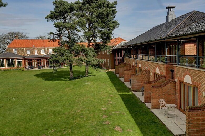Best Western Plus Kings Lynn Knights Hill Hotel & Spa