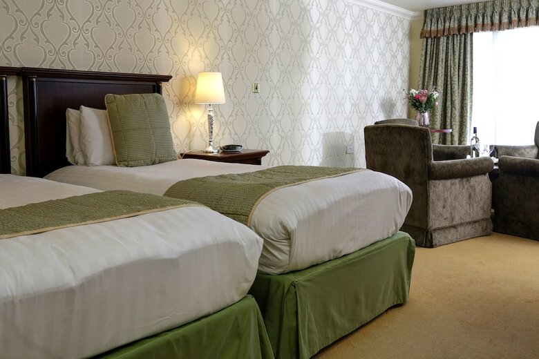 Best Western Plus Kings Lynn Knights Hill Hotel & Spa