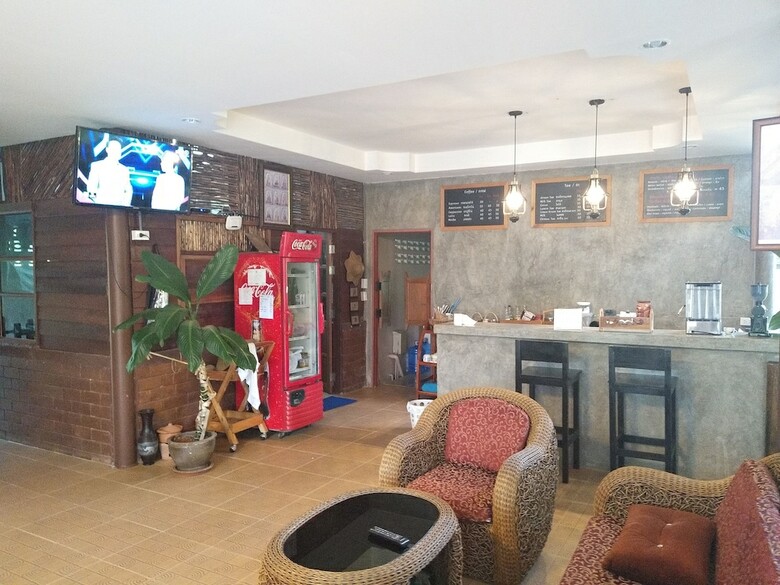 Hotel Suchanaree At Leam Ngop