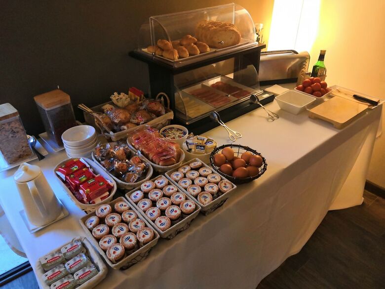 Mol� Blanc Hotel