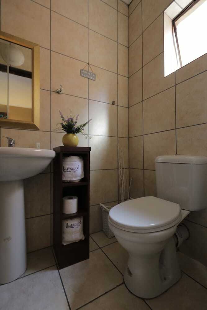 Ledumo Lodge