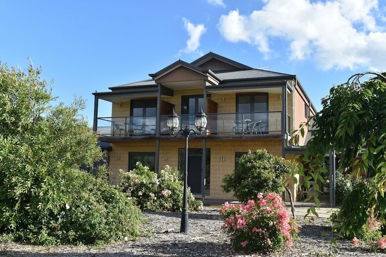 Hotel Labertouche Gypsy Creek Winery