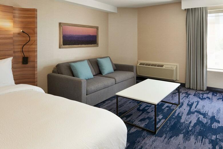 Travelodge Hotel By The Falls