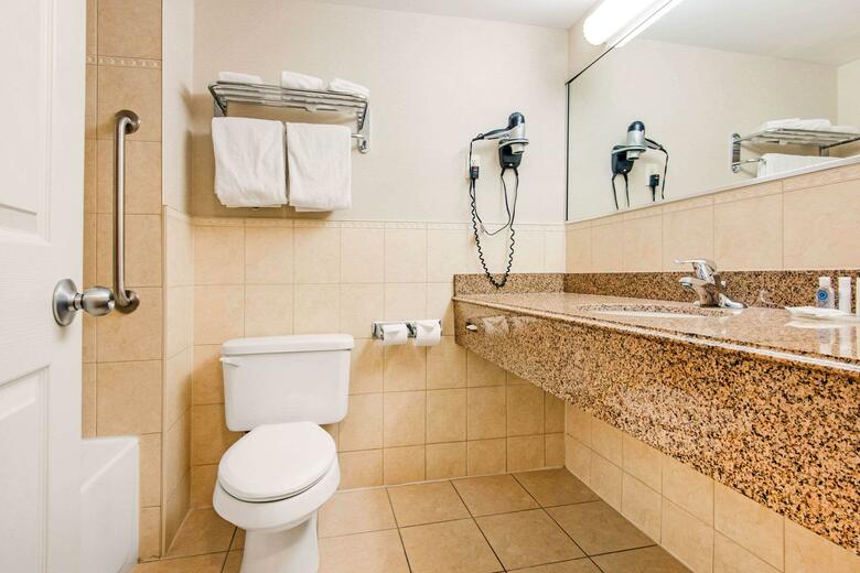 Hotel Comfort Inn Fallsview