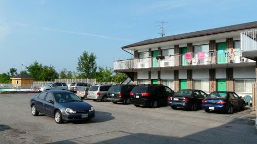 Motel Tropicana Inn