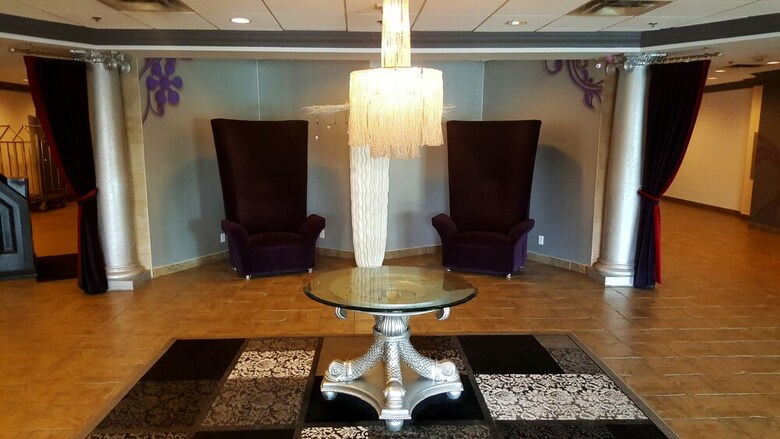 Tower Hotel At Fallsview