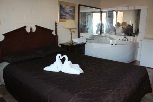Motel Ritz Inn Niagara & Wedding Chapel