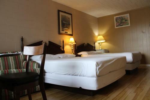 Motel Ritz Inn Niagara & Wedding Chapel