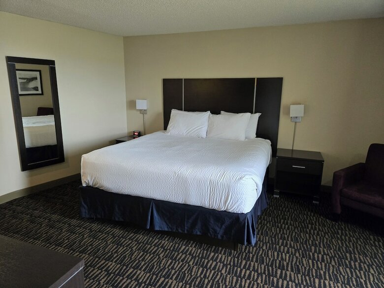 Ramada Plaza Niagara Falls Hotel