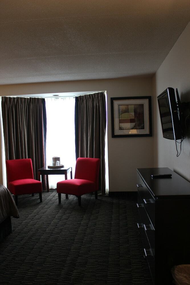 Ramada Plaza Niagara Falls Hotel