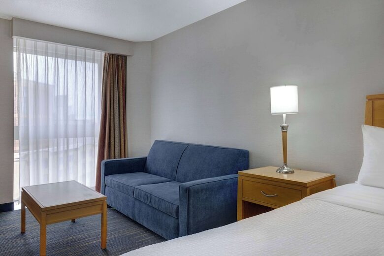 Hotel Days Inn - Niagara Falls, Near The Falls