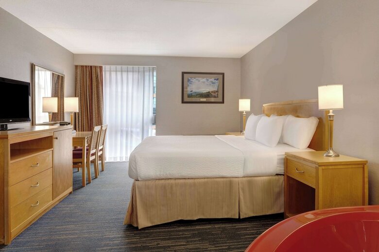 Hotel Days Inn - Niagara Falls, Near The Falls