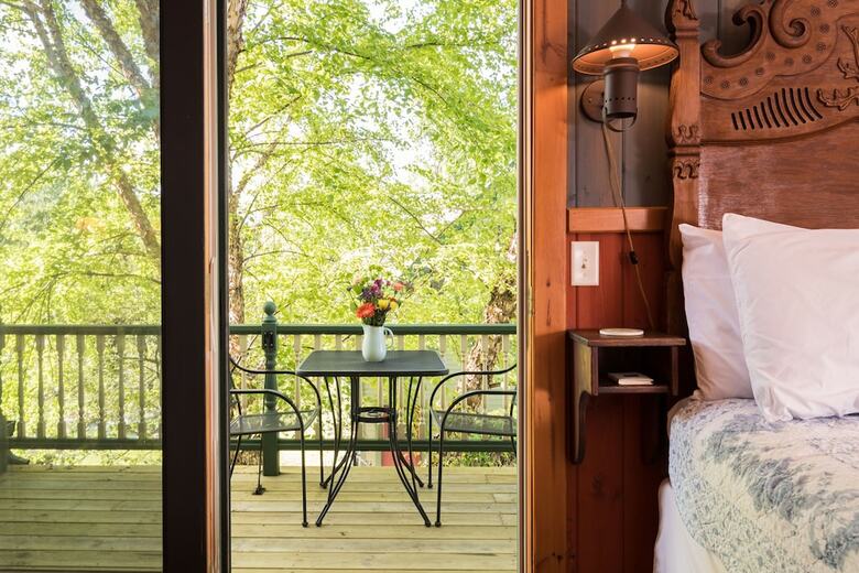 Habberstad House Bed And Breakfast