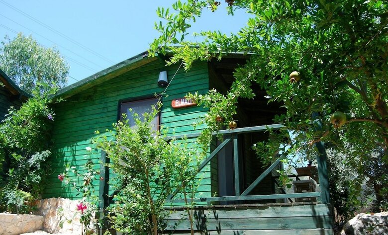 Hotel Nuri's Beach Bungalow