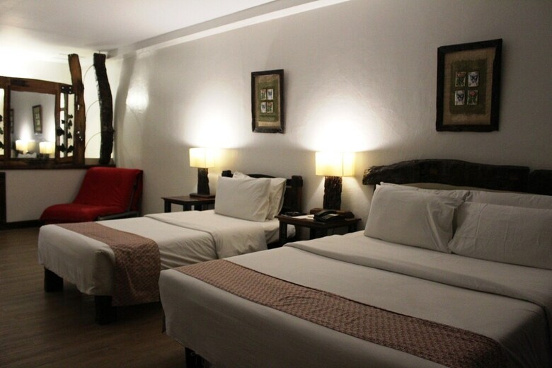 Hotel Nature's Village Resort