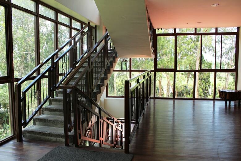 Hotel Nature's Village Resort