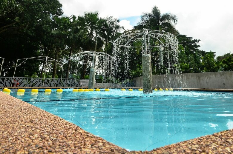 Hotel Nature's Village Resort
