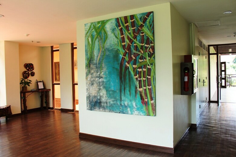 Hotel Nature's Village Resort
