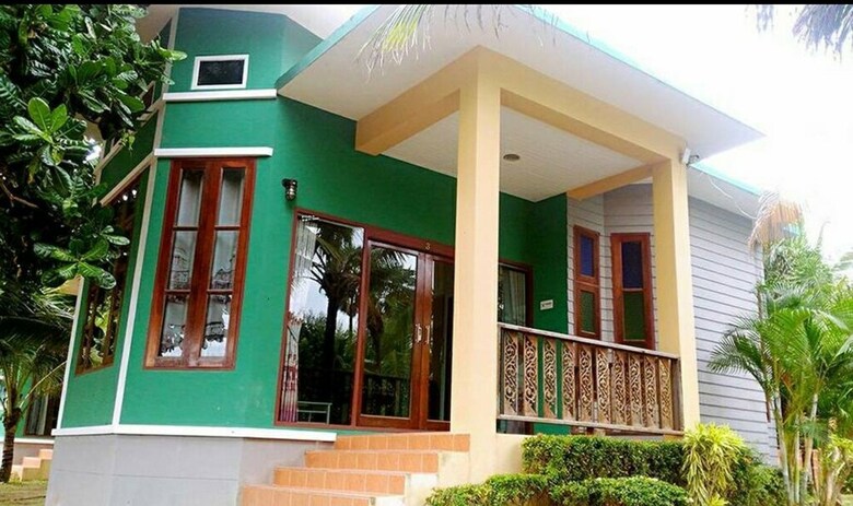Hotel Sugar Palm Resort