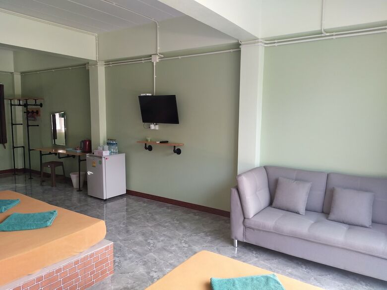 Hotel Sugar Palm Resort