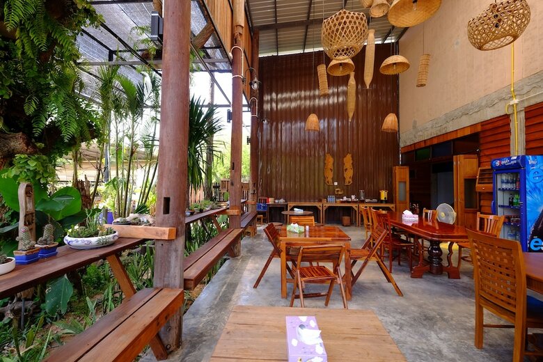 Hotel Hug Sakonnakhon