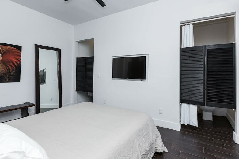 Apartamentos Zenmotel Inn By Rocketstay