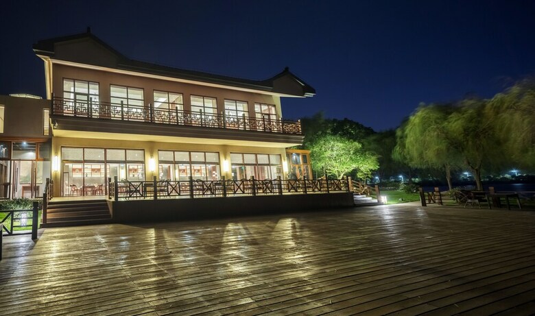 Pingtian Peninsula Hotel