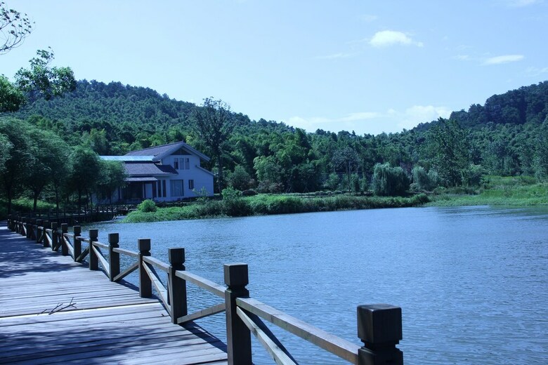 Pingtian Peninsula Hotel