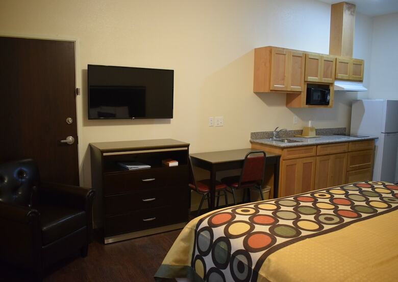 Texas Bungalows Hotel And Suites Austin