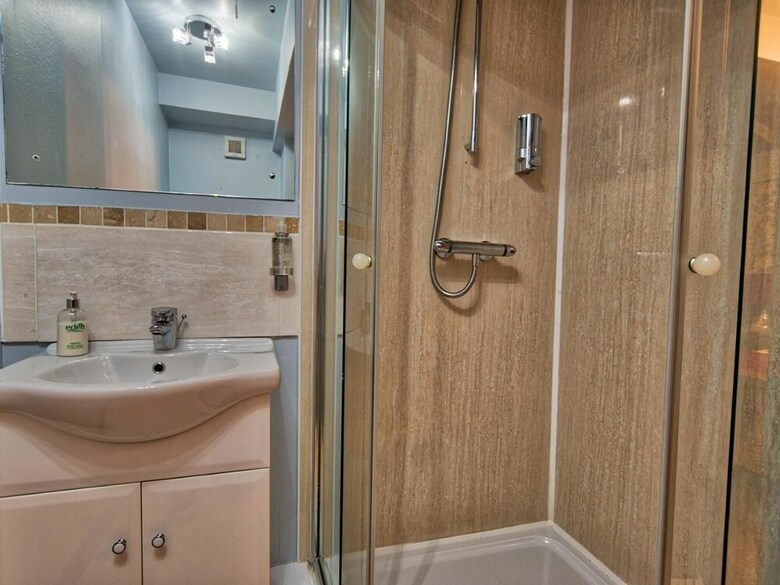 Apartamentos Glan Y Gro Lakeside Suites