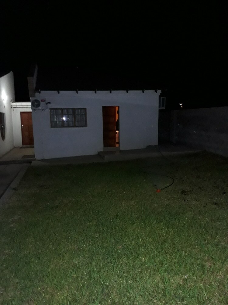Hotel Guduza Guest House