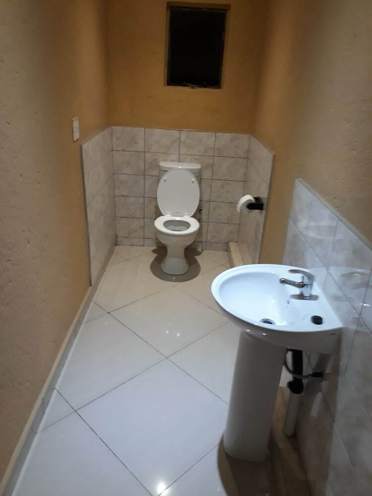 Hotel Guduza Guest House