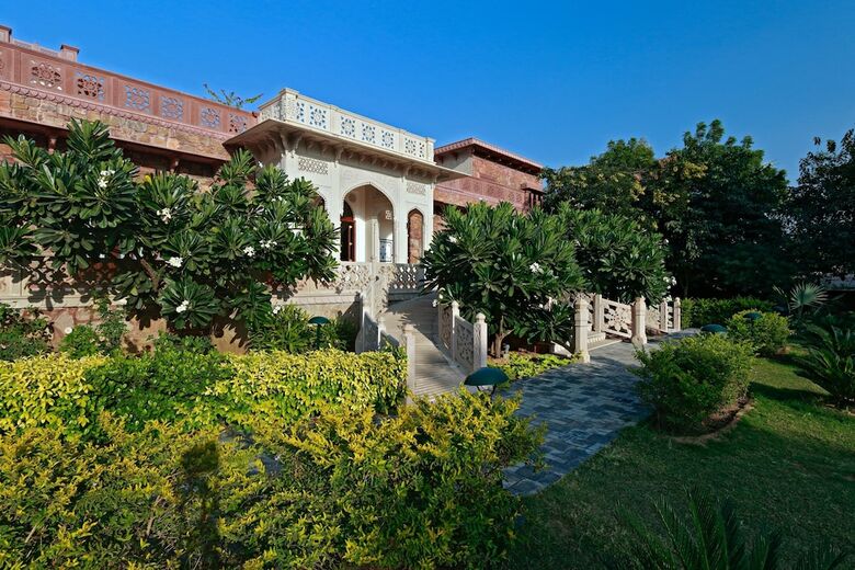 Hotel Khas Bagh