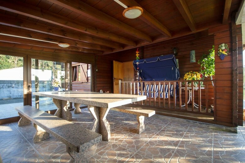 106354 - House In Dumbr�a