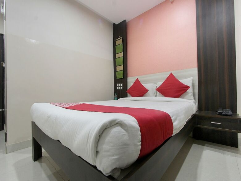 Hotel & Suites By Habitat