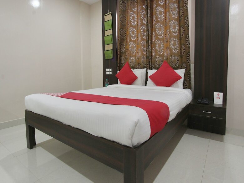 Hotel & Suites By Habitat