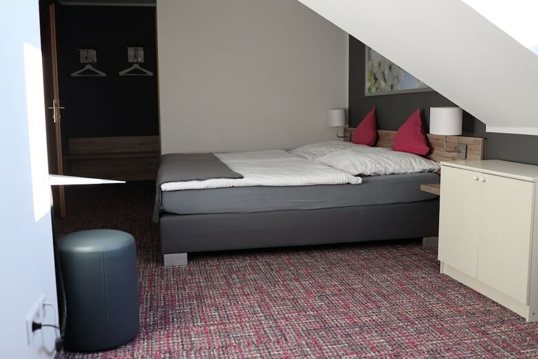 Hotel Ilvericher Hof