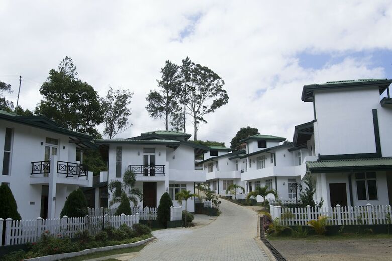 Diyathala Regency Boutique Hotel