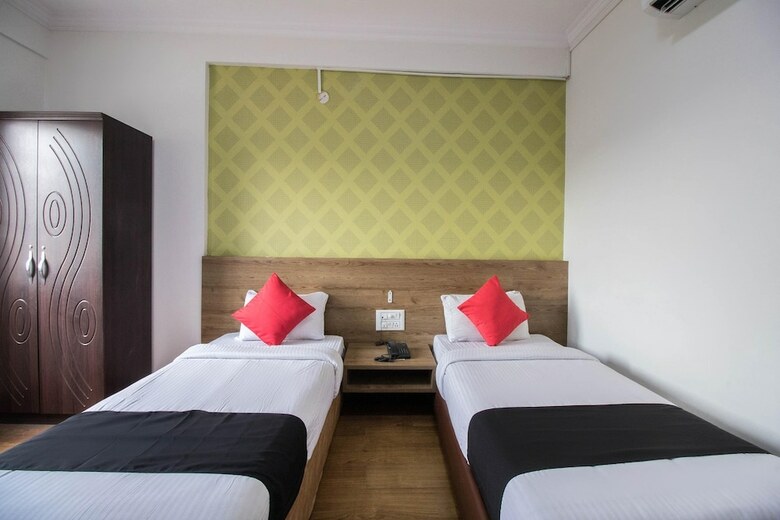 Hotel Oyo 11959 Seven Olives