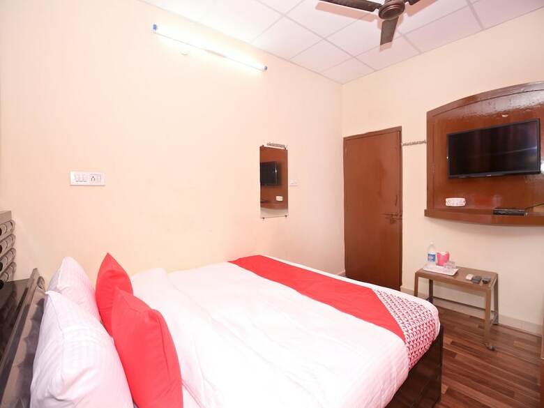 Hotel Oyo 12871 Rehan Basera
