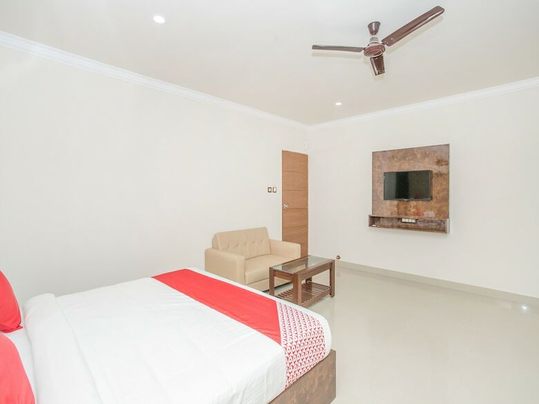 Hotel Oyo 12761 High Street
