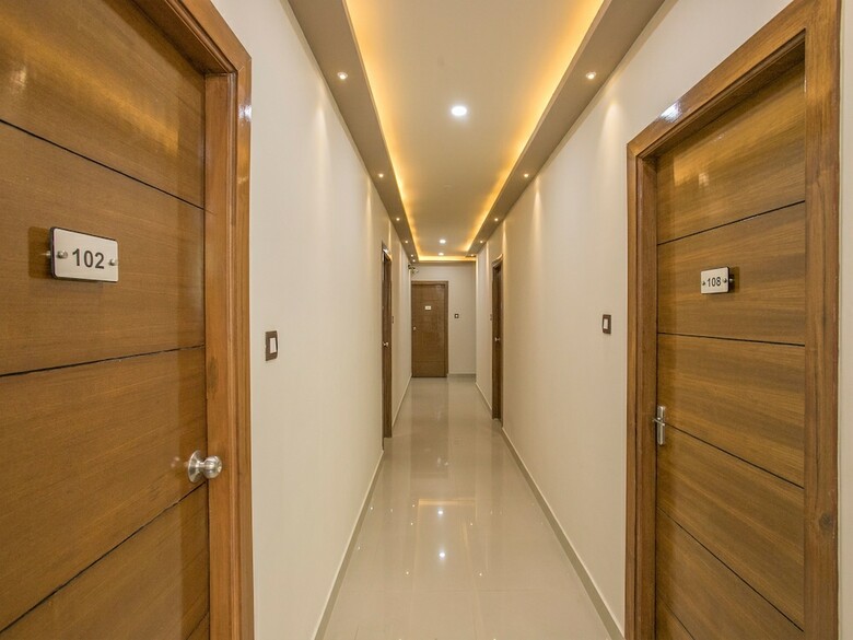 Hotel Oyo 12761 High Street