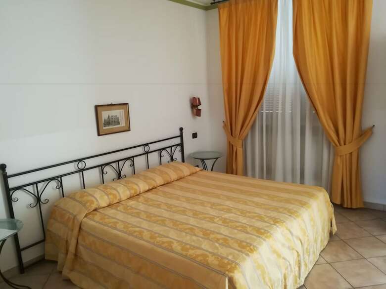 Hotel Italia