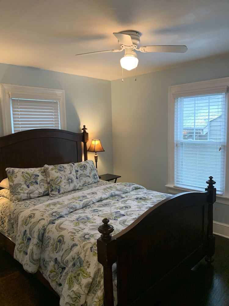 The Social Goat Bed And Breakfast
